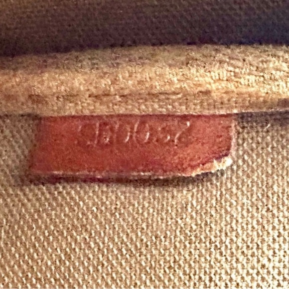 Louis Vuitton Brown Monogram Crossbody Bag with Gold Chain. Pochette Accessories - Picture 10 of 14